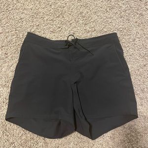 Men’s Ten Thousand Foundation Shorts - Large 5in